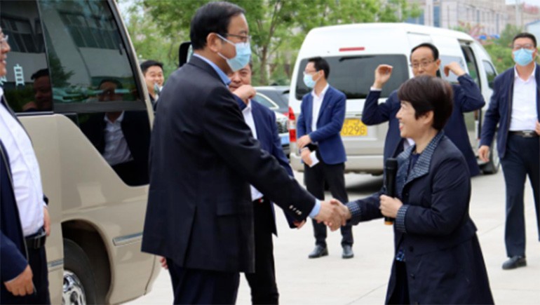 張世珍副省長一行調研隴西奇正